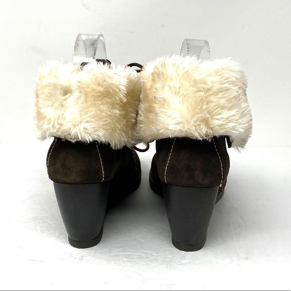 Very Volatile Booties - Picture 4 of 8